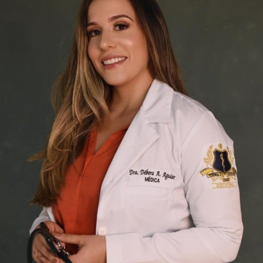 Dra. Debora Aguiar