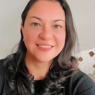 Érika Dimas de Faria Lemes