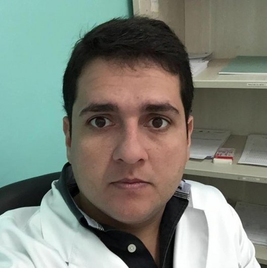 Dr. Marcelo Souza Cupertino de Barros