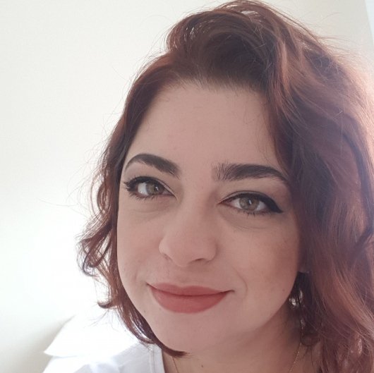 Dra. Maila Paula Oliveira Borsois