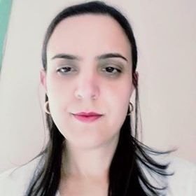 Dra. Ana Maria Menegon