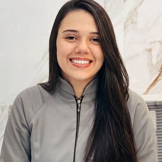 Dra. Maria Júlia de Castro Gomes