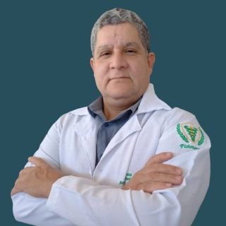 Dr. Carlos Souza