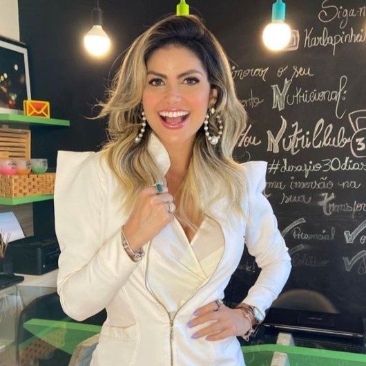 Dra. Karla Pinheiro