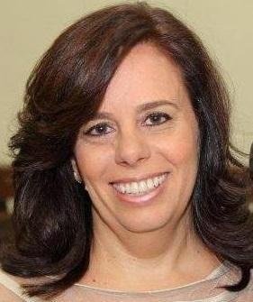 Dra. Cristina Moreira Leite Carneiro