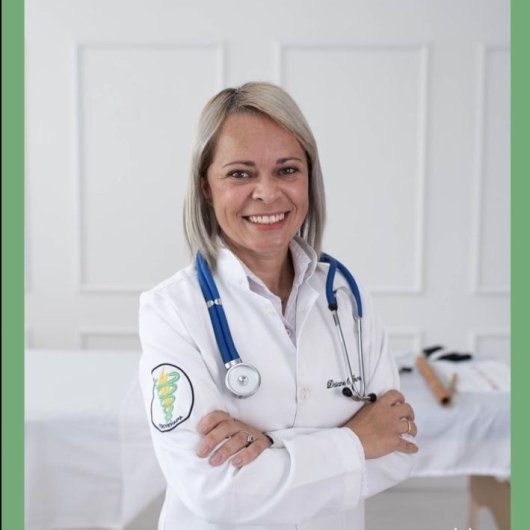 Dra. Daiane Oliveira Gomes