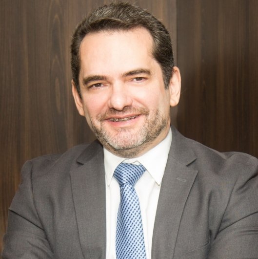 Prof. Eberval Gadelha Figueiredo