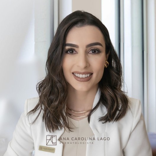 Dra. Ana Carolina de Oliveira Lago