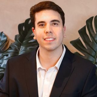 Dr. Matheus Carvalho