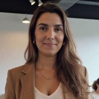Dra. Lidiane Valle