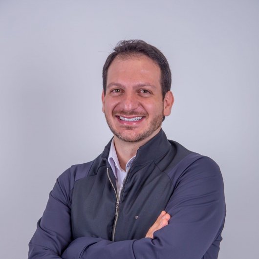 Dr. Victor Nastri