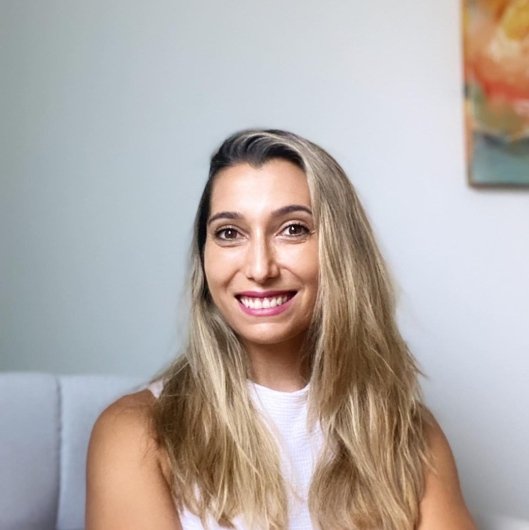 Dra. Ana Claudia Cergol