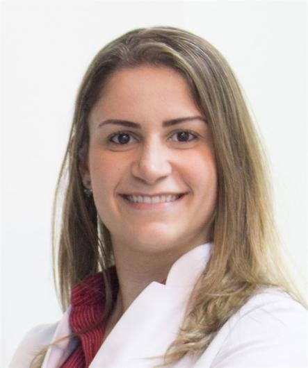 Dra. Caroline Evelise Borgato Jorge