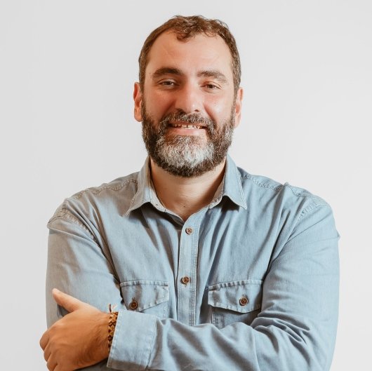 Prof. Thiago Mendes