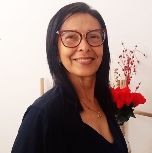 Dra. Elzenir Rodrigues