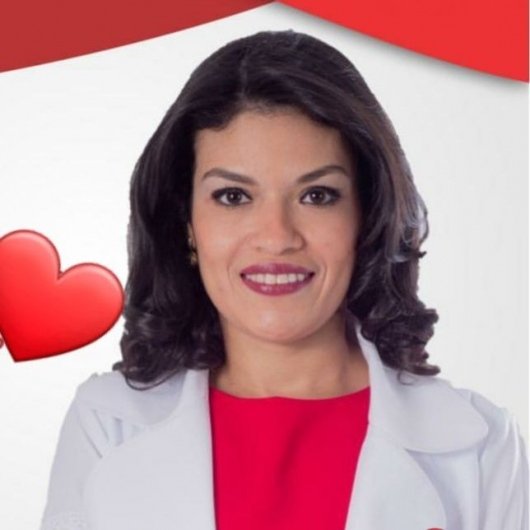 Dra. Aline Abreu Bastos