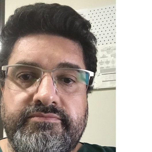 Dr. Caio Massaini