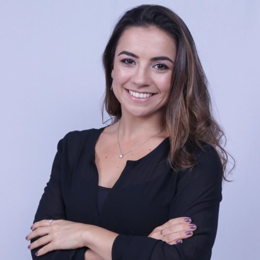 Dra. Julia Pinheiro Machado