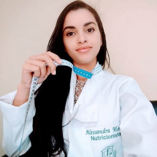 Dra. Alessandra Moura