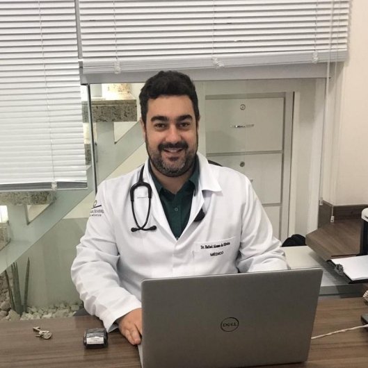 Dr. Rafael Alonso de Oliveira