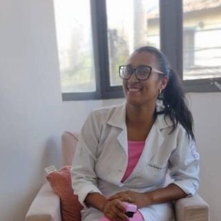 Edna Karla Dias Araújo
