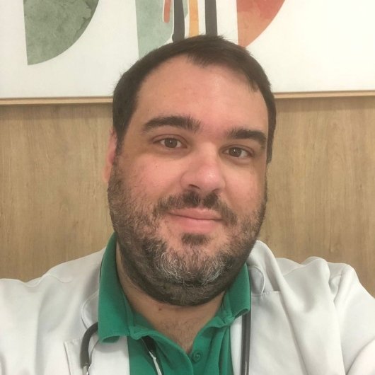 Dr. Bruno Acharezzi