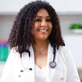 Dra. Sabrinna Barbosa de Souza