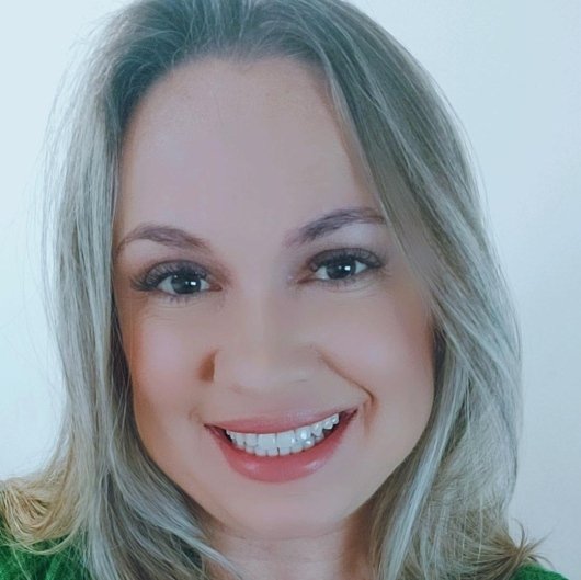 Thaís Rebelo