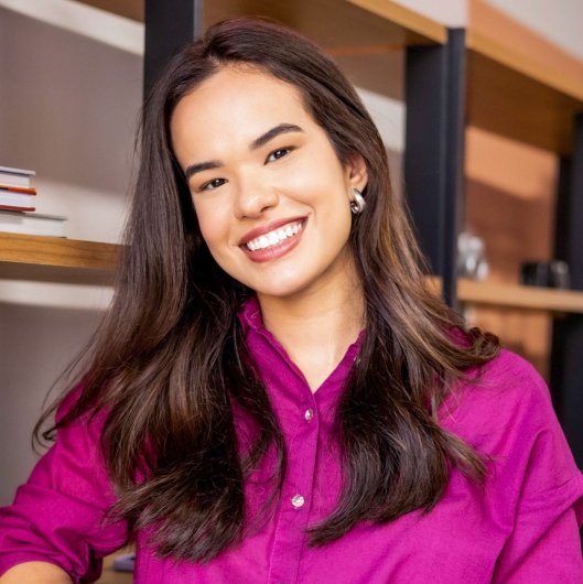 Dra. Nicolle Martins