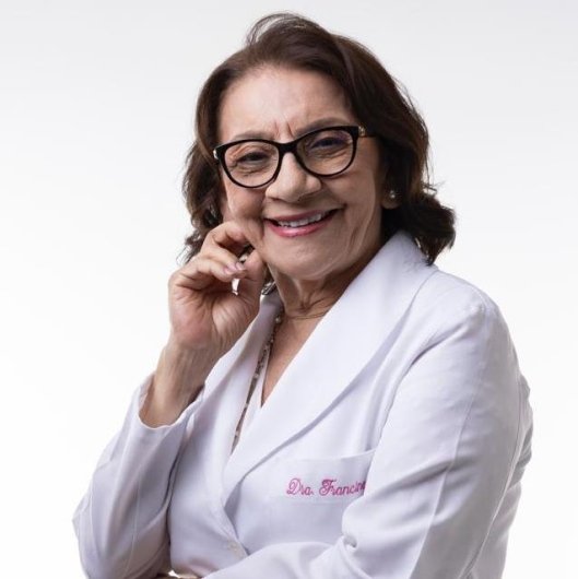 Dra. Francinéa Moura