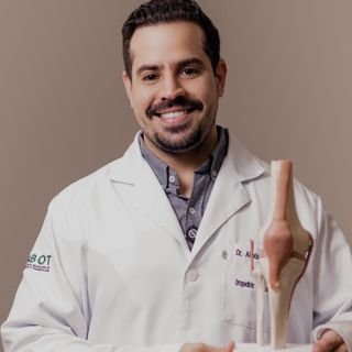 Dr. Aléxis Candido Rodrigues Bueno