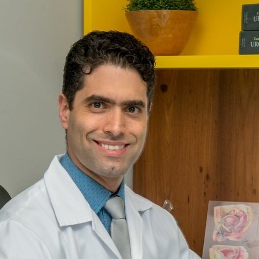 Dr. Gustavo Dias Silva