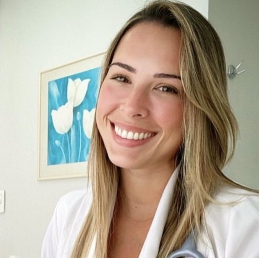 Dra. Thaysa Costa