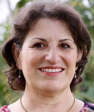 Carmen Ferretti de Oliveira