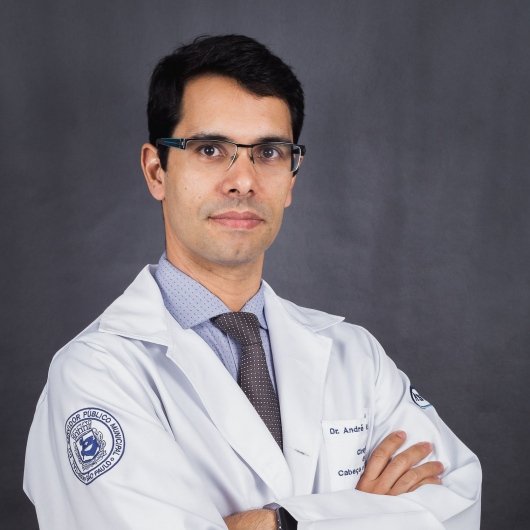 Dr. André Forster