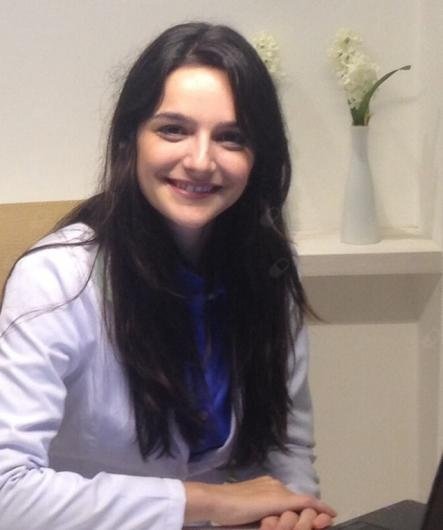 Dra. Debora Sarzi Sartori