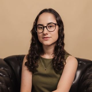 Maria Vitória Romão