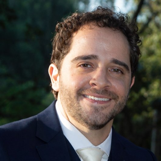Dr. Pedro Melo