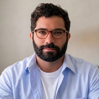 Dr. Daniel Sena