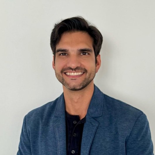 Dr. Filipe Vidica Teodoro Barcelos