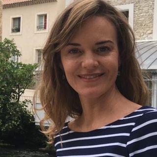 Dra. Camila Moraes Moreira