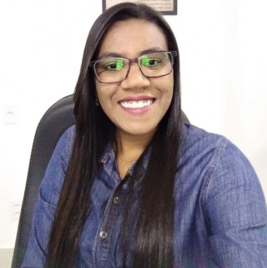 Aline Aparecida Lemes Moreira