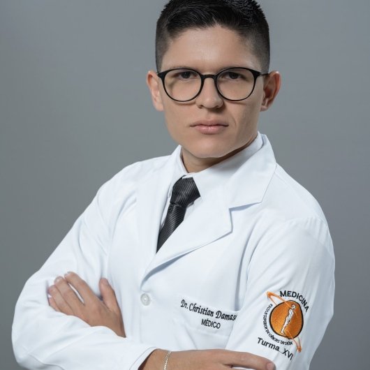 Dr. Christian Damasceno