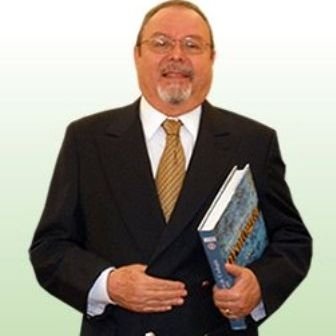 Dr. Fernando Camargo