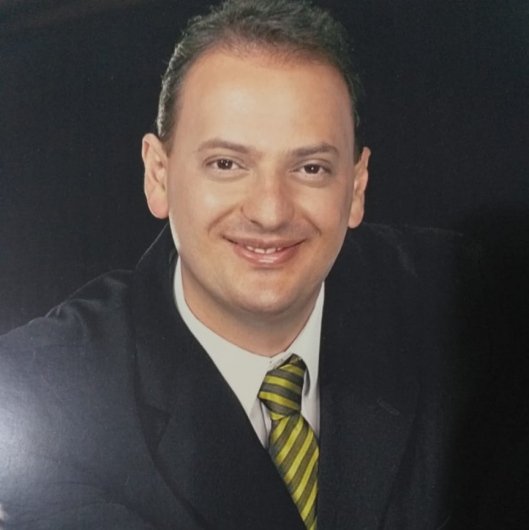 Dr. Lyndon Jonhsson