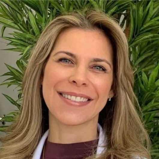 Dra. Melissa Heringer Chamon Barros Quintão