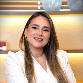 Selena Mesquita de Oliveira Teixeira