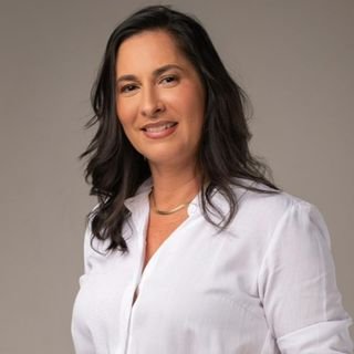 Dra. Viviane Cancio