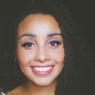 Dra. Caroline Kétrilin Oliveira dos Santos