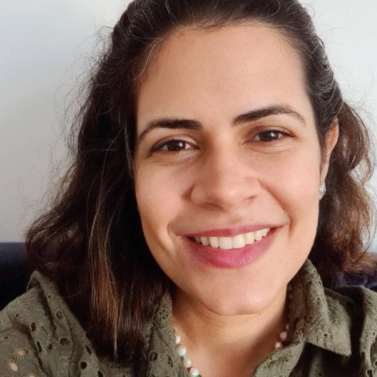 Sara Louzada Casteluber